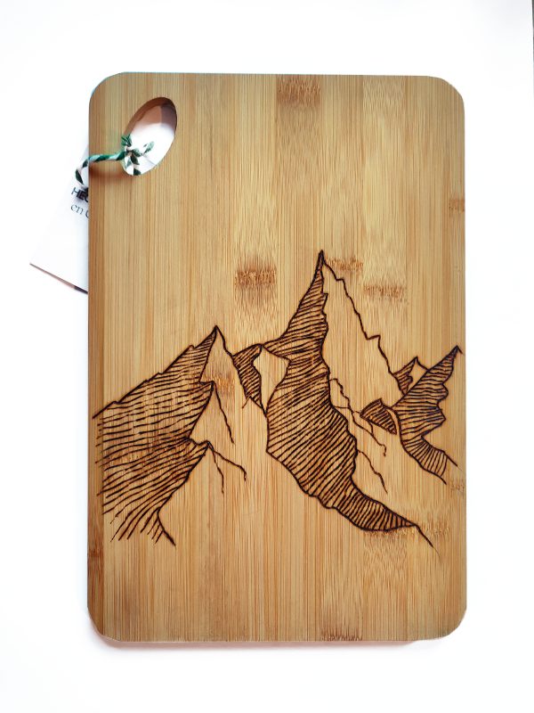 Tabla de madera de bambú montaña